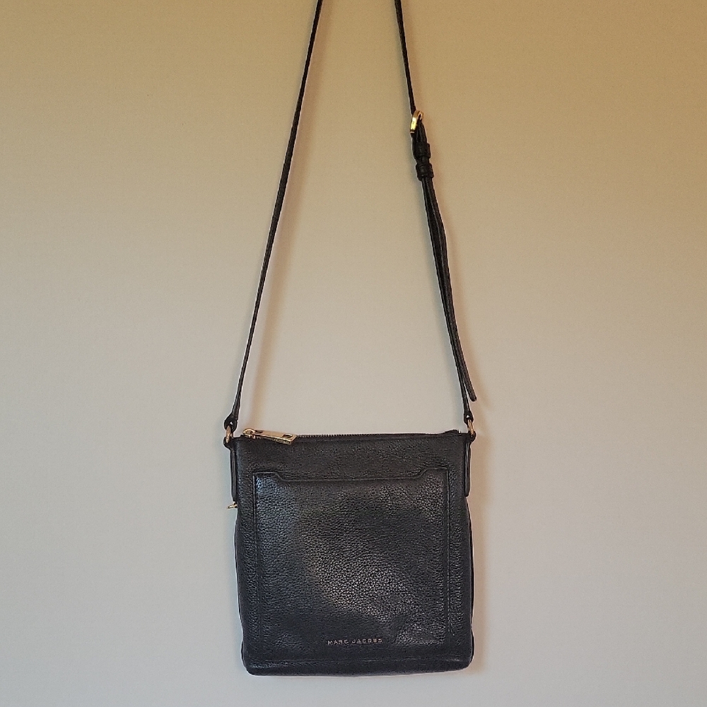 Marc Jacobs Tourist Black Crossbody Bag